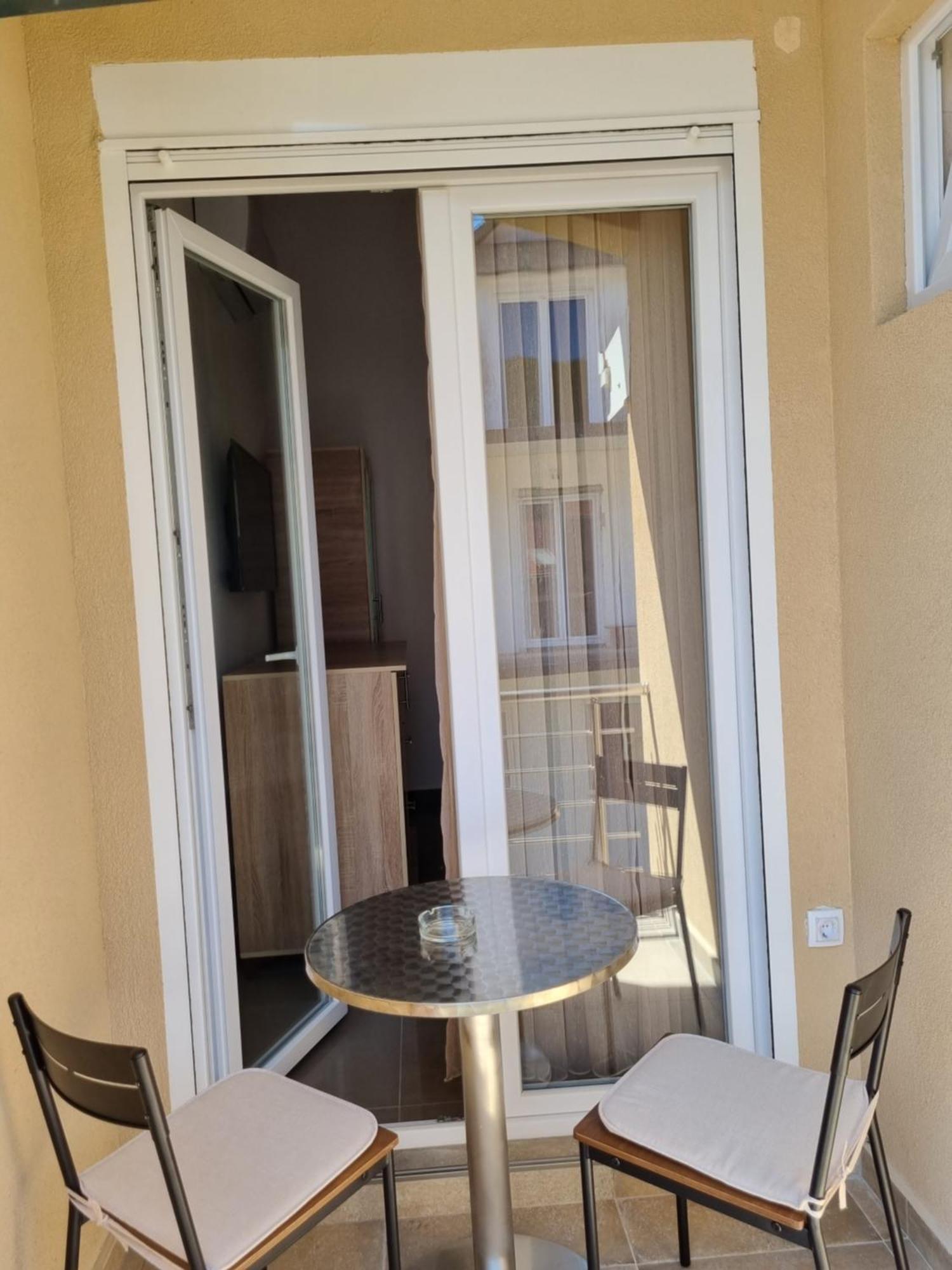 Apartmani Mihailovic ブドヴァ エクステリア 写真