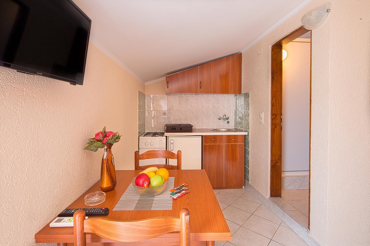 Apartmani Mihailovic ブドヴァ エクステリア 写真